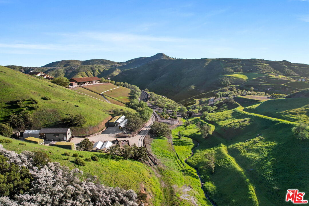 12486 Yerba Buena Road Malibu, CA 90265 - Photo 49 of 68 a view of a city