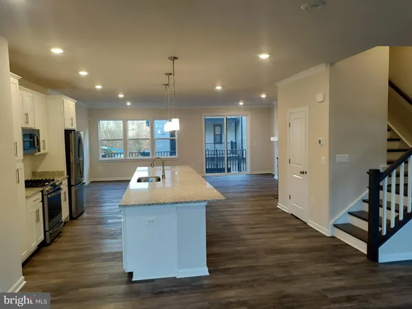 $3,950 | 22520 Foundation Drive, Ashburn, VA 20148