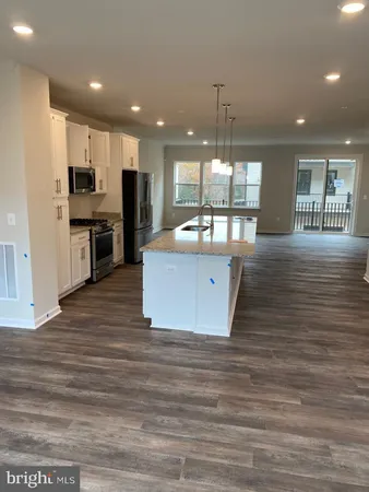 $3,950 | 22520 Foundation Drive, Ashburn, VA 20148