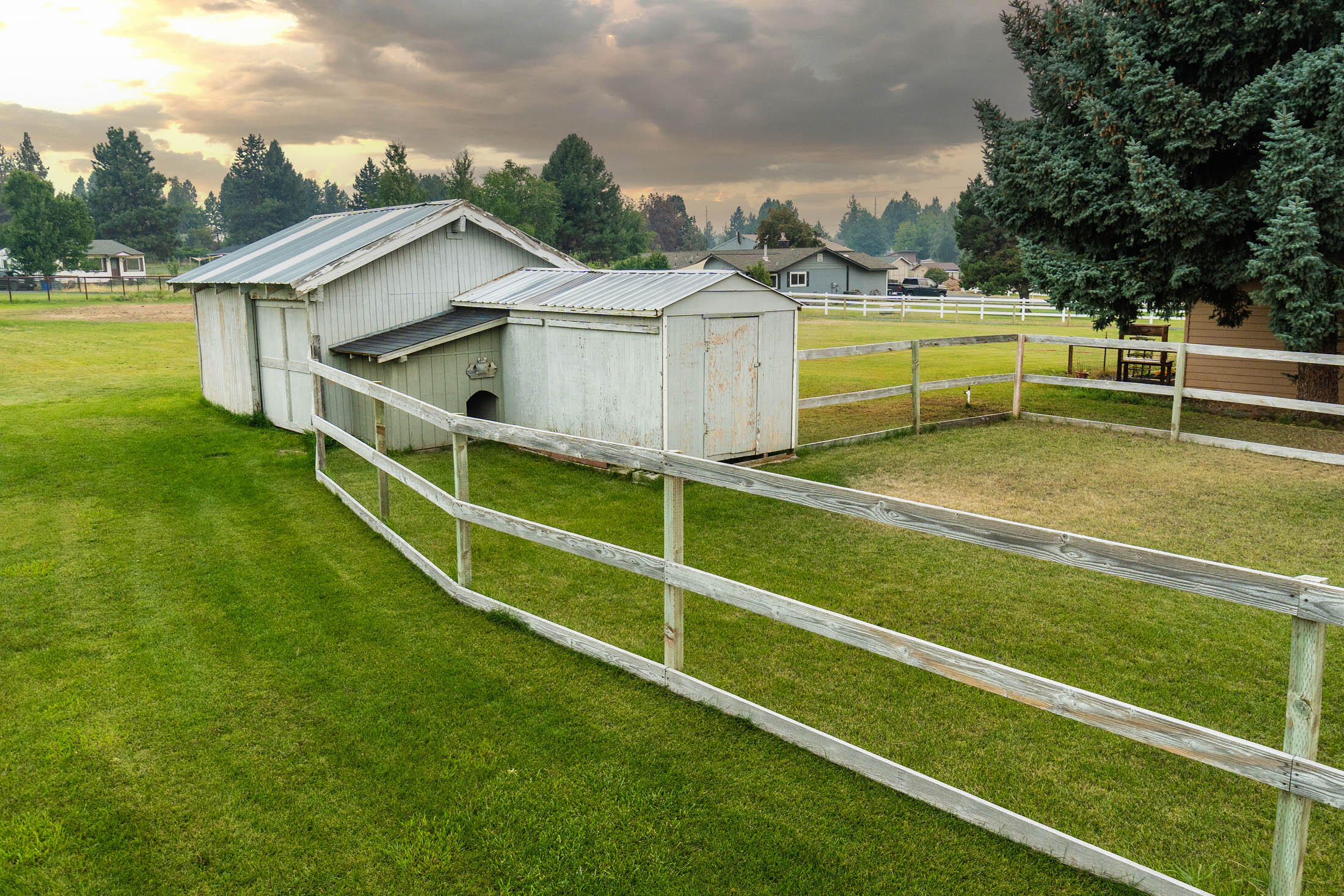 21665 Old Red Road Bend, OR 97702 - Photo 25 of 34 Corral and outbuildings.