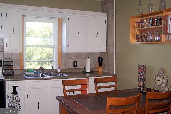 369 Rexmont Road Lebanon, PA 17042 - Photo 4 of 17 Gallery Image 4