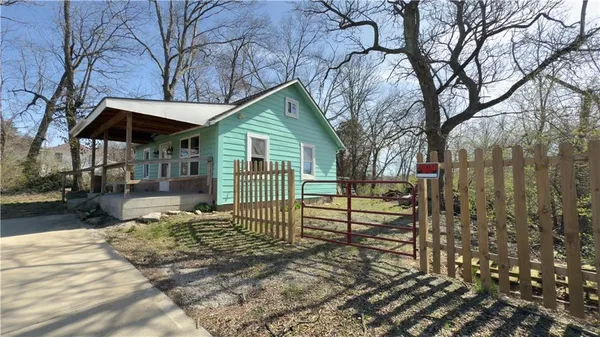 $79,900 | 9409 East Independence Avenue, Independence, MO 64053