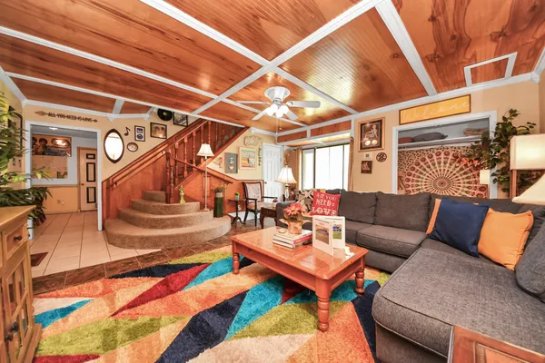 $3,000 | 17018 Water Oak Drive, Unit A, Channelview, TX 77530