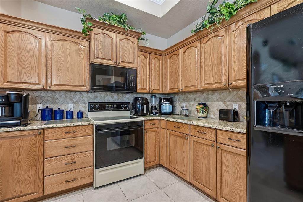 8206 Nightingale Road Weeki Wachee, FL 34613 - Photo 22 of 45 Gallery Image 22
