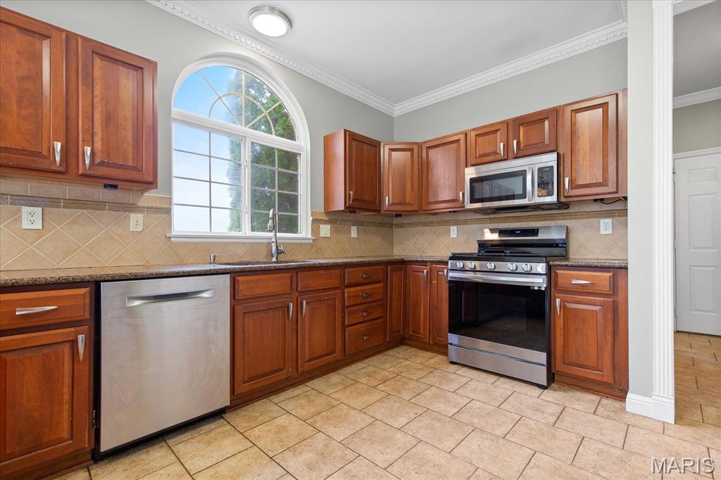 1317 Renaissance Place St. Charles, MO 63304 - Photo 15 of 84