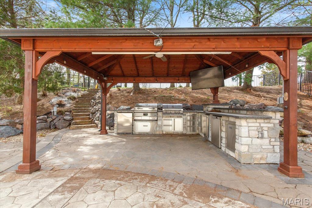 1317 Renaissance Place St. Charles, MO 63304 - Photo 60 of 84