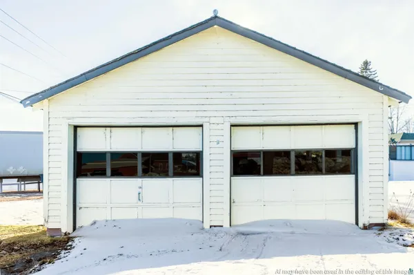 $265,000 | 221 1st Avenue West, Washburn, WI 54891
