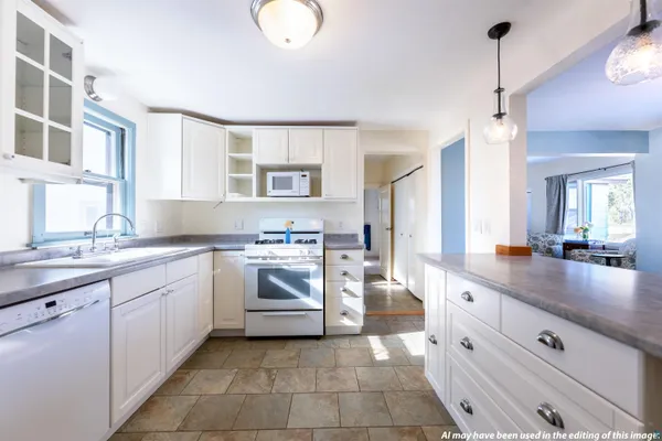 $265,000 | 221 1st Avenue West, Washburn, WI 54891