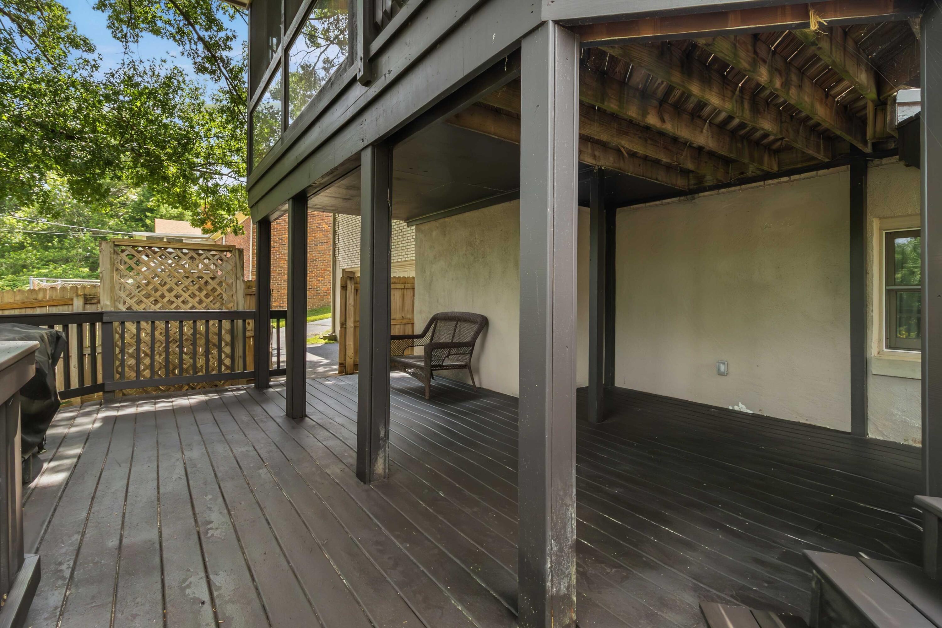3130 Montavesta Road Lexington, KY 40502 - Photo 42 of 55 Covered Outdoor Space