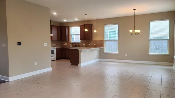 $2,395 | 7526 Rio Pass, Austin, TX 78724