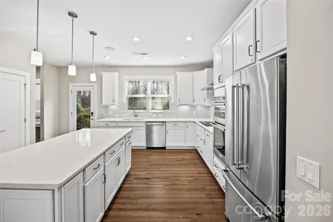 $729,500 | 17023 Soho Drive, Charlotte, NC 28204