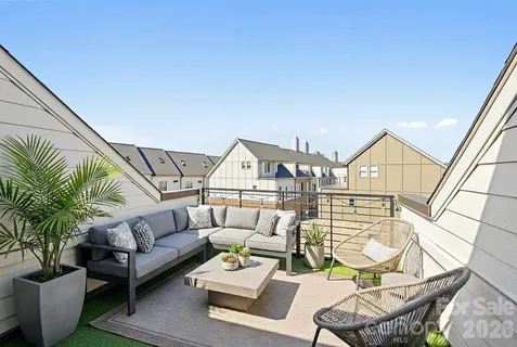 $729,500 | 17023 Soho Drive, Charlotte, NC 28204