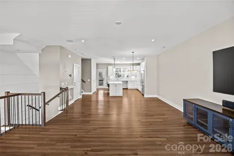 $729,500 | 17023 Soho Drive, Charlotte, NC 28204