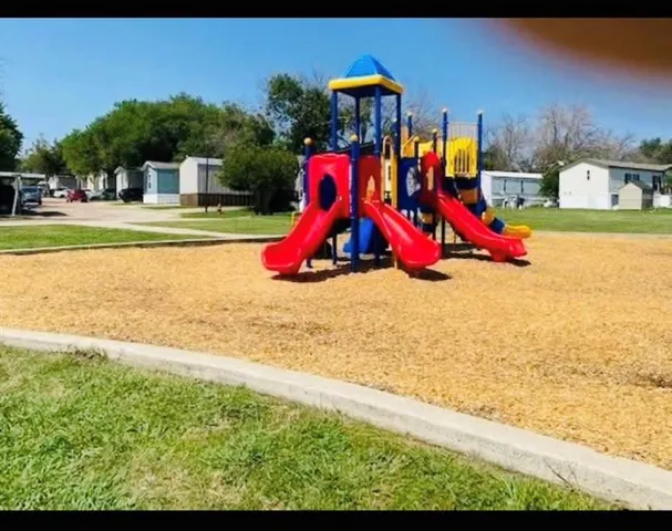 $1,495 | 1800 Preston On The Lake Boulevard, Unit 6, Little Elm, TX 75068