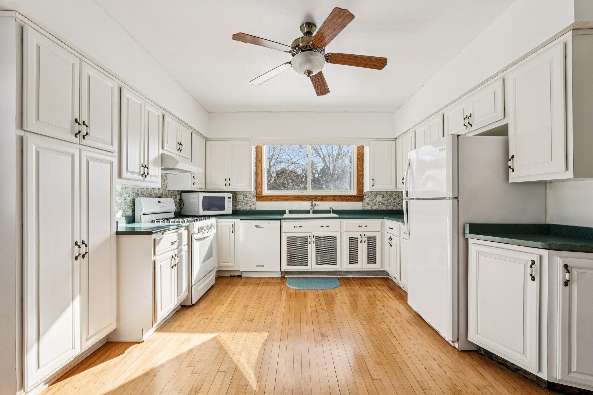 S73W14573 Woods Road Muskego, WI 53150 - Photo 12 of 52 Kitchen 1
