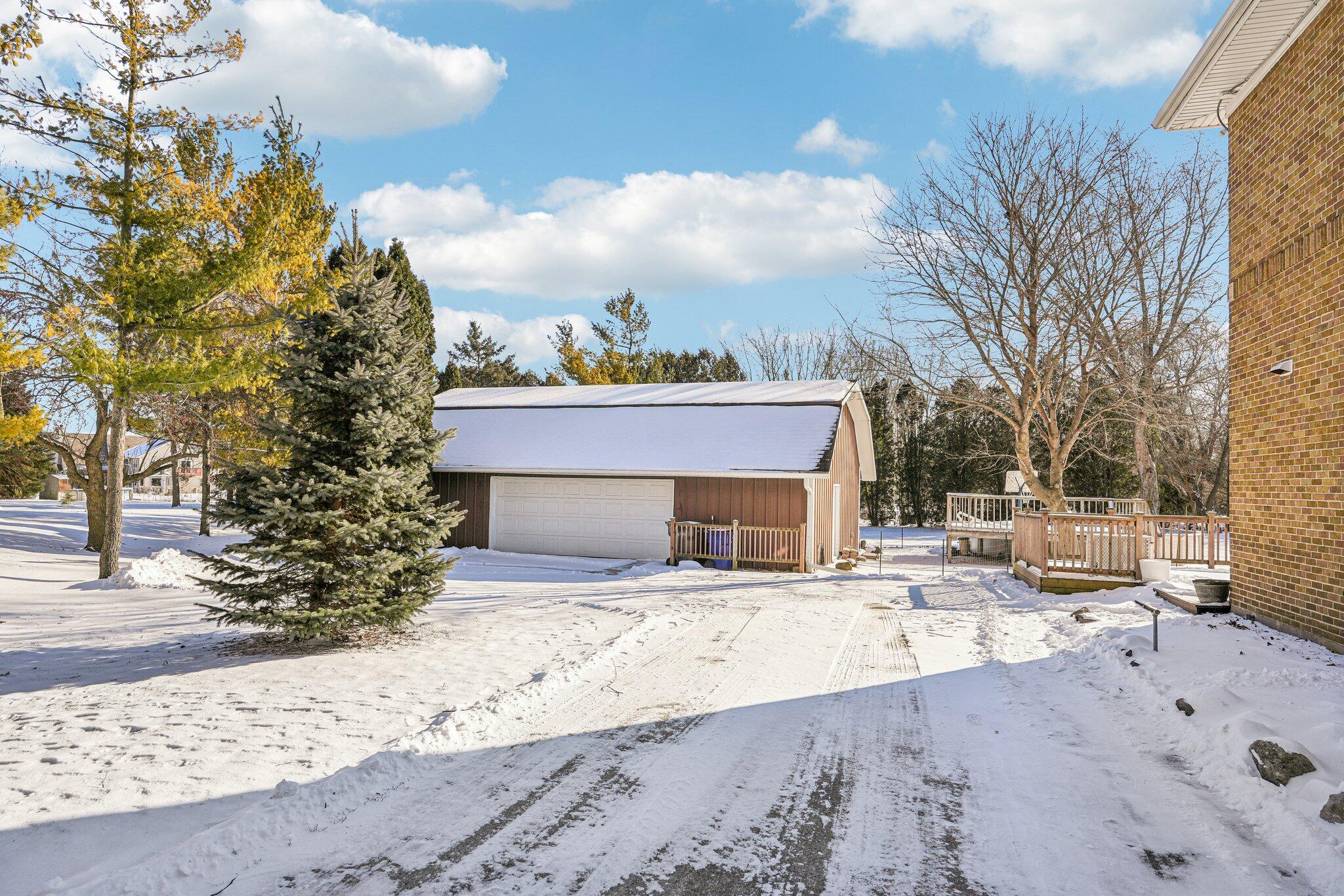 S73W14573 Woods Road Muskego, WI 53150 - Photo 42 of 52 Side Drive