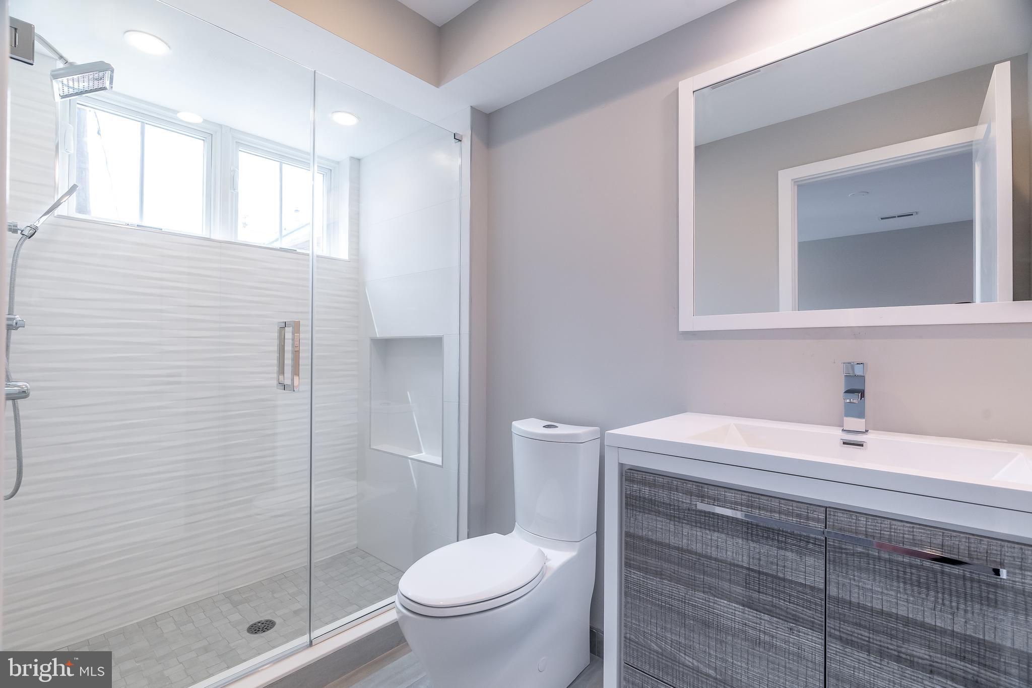 528 South 5th Street, Unit 2R Philadelphia, PA 19147 - Photo 11 of 20