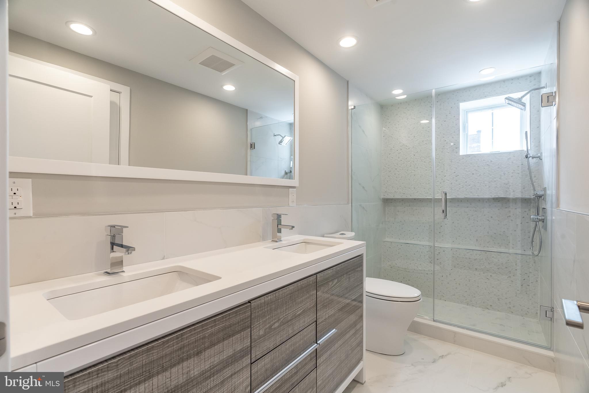 528 South 5th Street, Unit 2R Philadelphia, PA 19147 - Photo 13 of 20