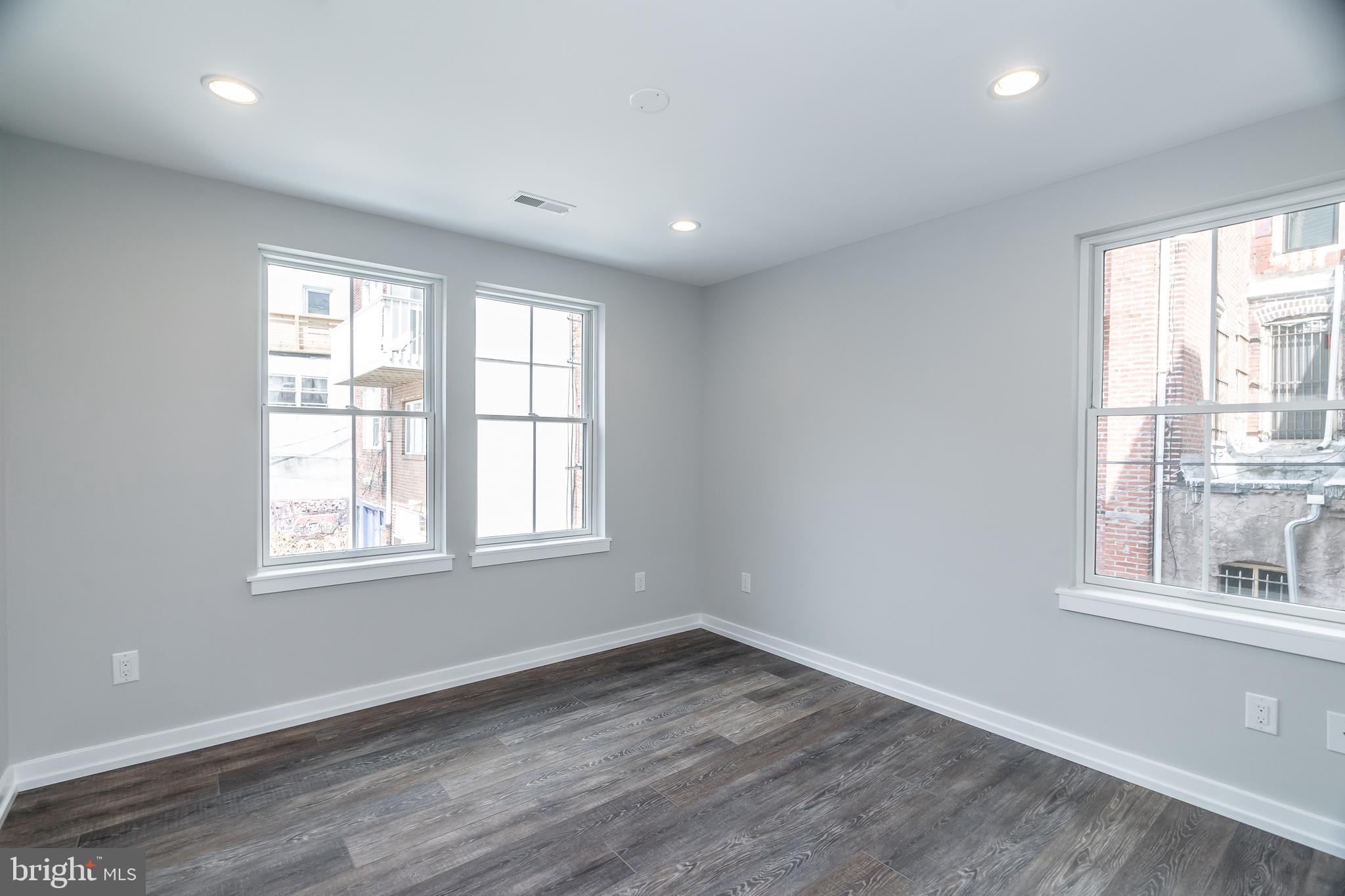 528 South 5th Street, Unit 2R Philadelphia, PA 19147 - Photo 17 of 20