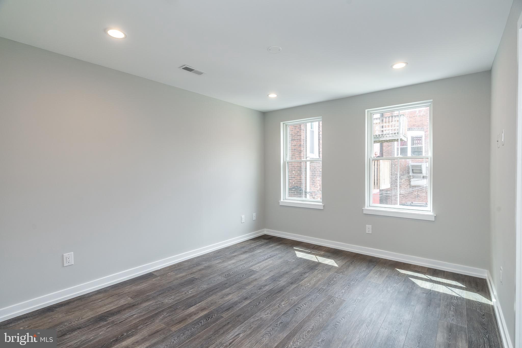 528 South 5th Street, Unit 2R Philadelphia, PA 19147 - Photo 8 of 20