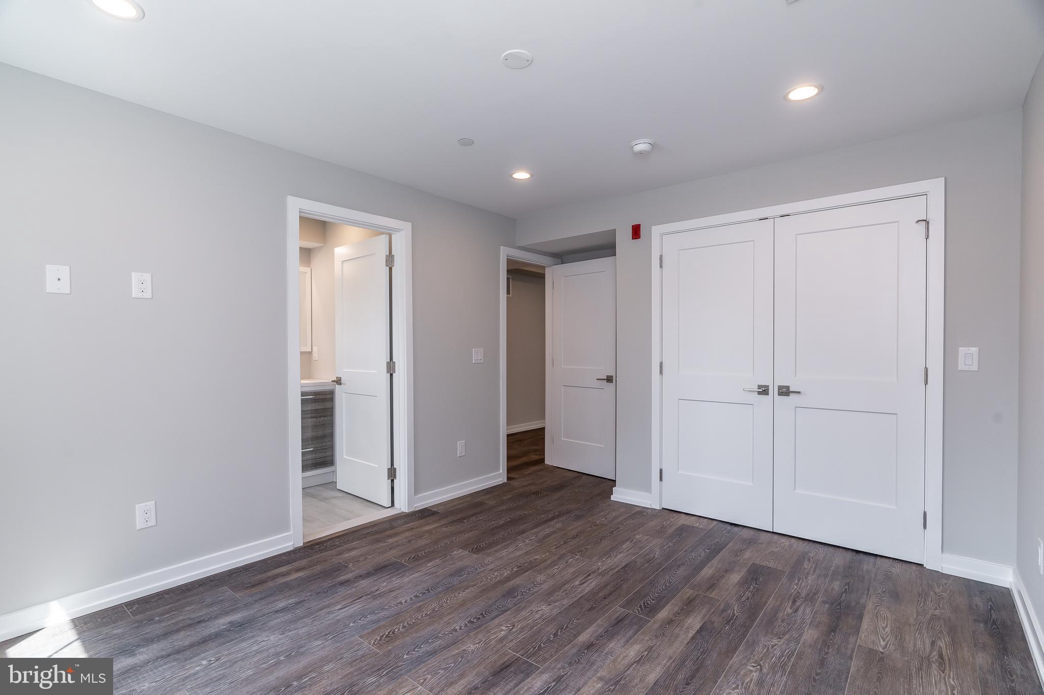 528 South 5th Street, Unit 2R Philadelphia, PA 19147 - Photo 10 of 20