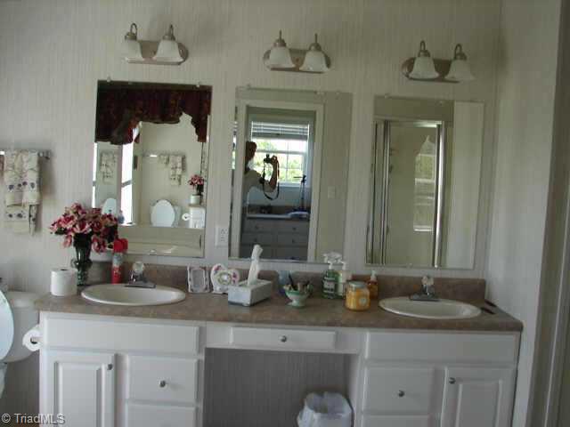 384 Wagoner Ridge Road Ennice, NC 28623 - Photo 6 of 9 Other.