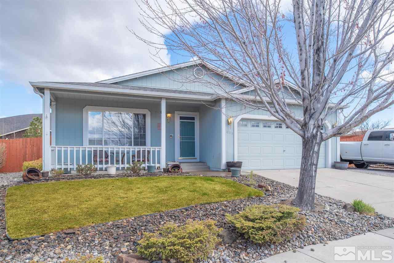 18121 Hazelnut Drive Reno, NV 89508 - Photo 4 of 31 Photo 4