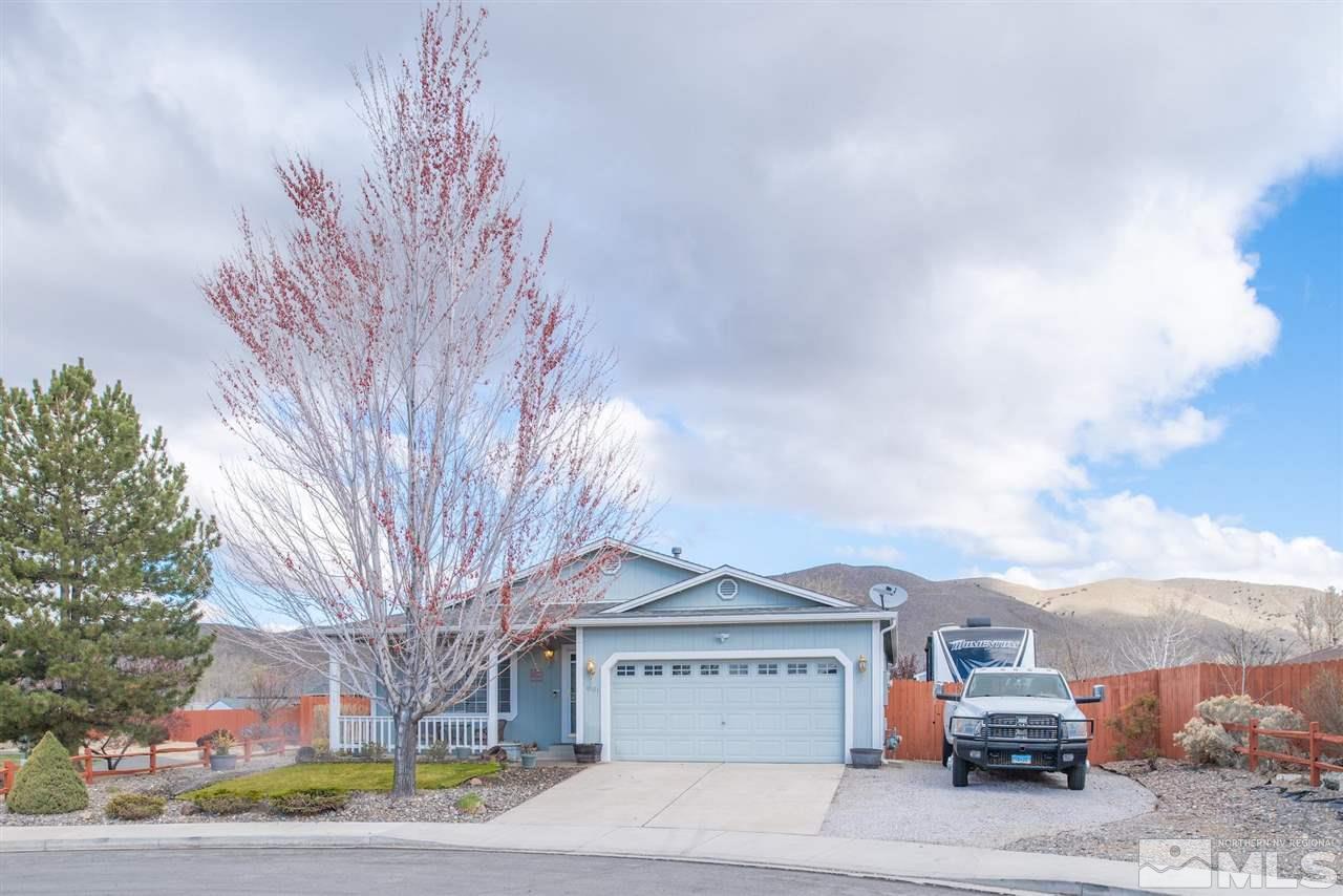 18121 Hazelnut Drive Reno, NV 89508 - Photo 5 of 31 Photo 5