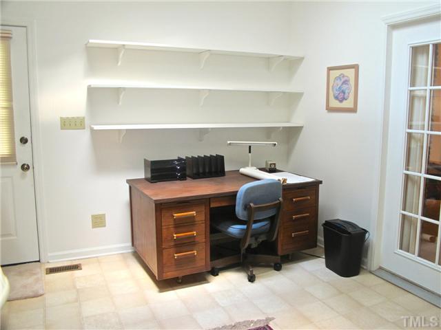 2836 Rue Sans Famille Raleigh, NC 27607 - Photo 5 of 14