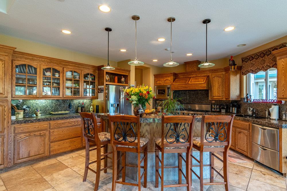4490 Roop Road Gilroy, CA 95020 - Photo 8 of 99 Gallery Image 8