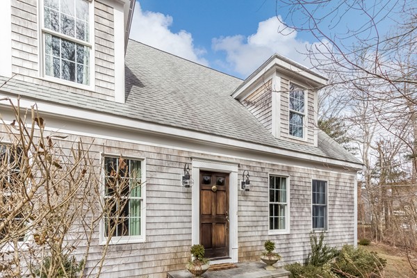 8 Olde Meadow Road Marion, MA 02738 - Photo 2 of 16 Gallery Image 2