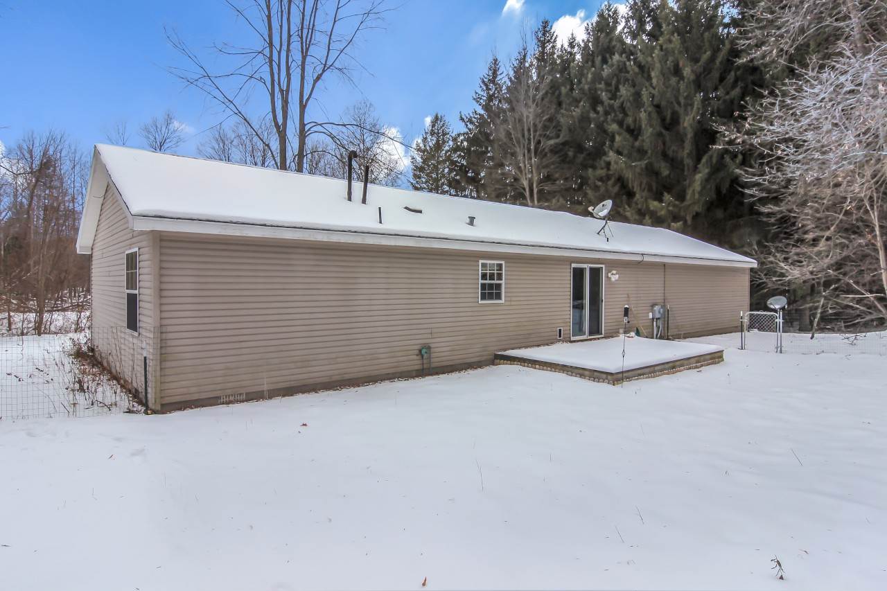 5376 Durga Road Williamsburg, MI 49690 - Photo 35 of 40 1870521-34.JPG