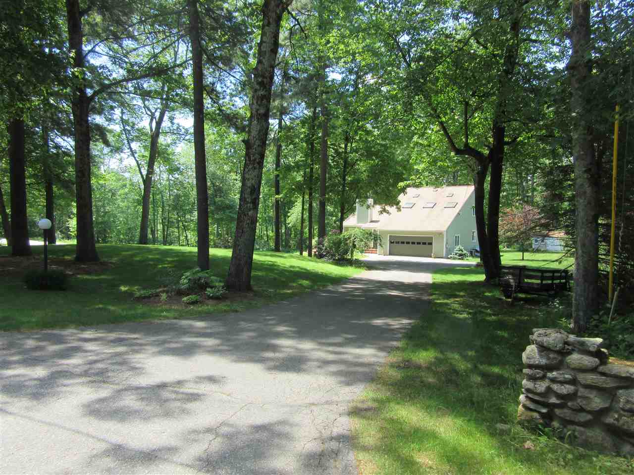 23 Fieldstone Drive Hollis, NH 03049 - Photo 2 of 38