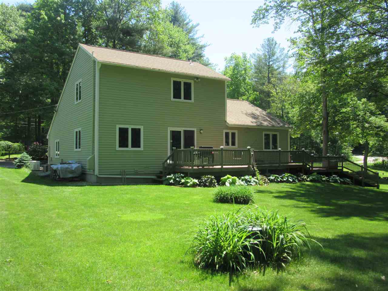 23 Fieldstone Drive Hollis, NH 03049 - Photo 33 of 38