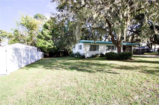 a view of a house with a outdoor space