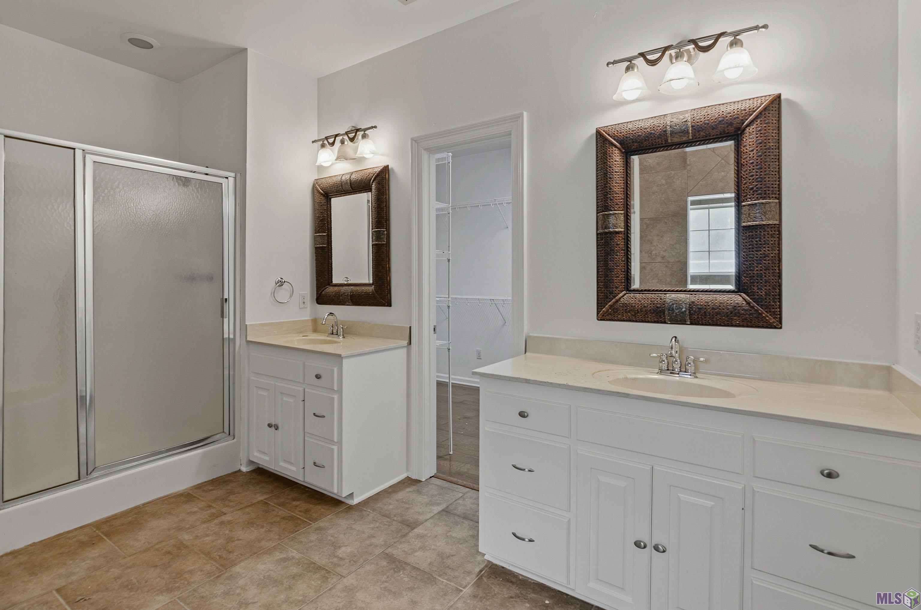 14105 Bert Allen Road Gonzales, LA 70737 - Photo 16 of 40 Primary Bath