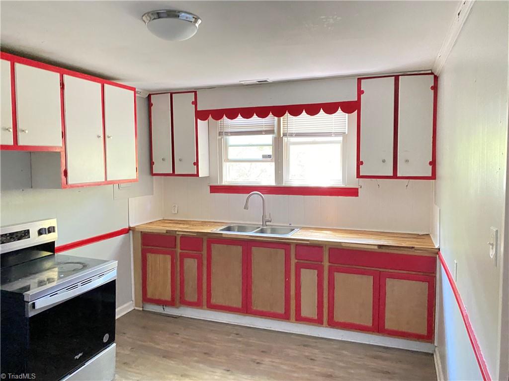 1208 Ridge Avenue Eden, NC 27288 - Photo 15 of 18