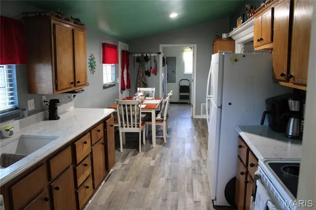 $245,000 | 4 Falstaff Road, Winfield, MO 63389