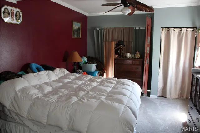 $245,000 | 4 Falstaff Road, Winfield, MO 63389