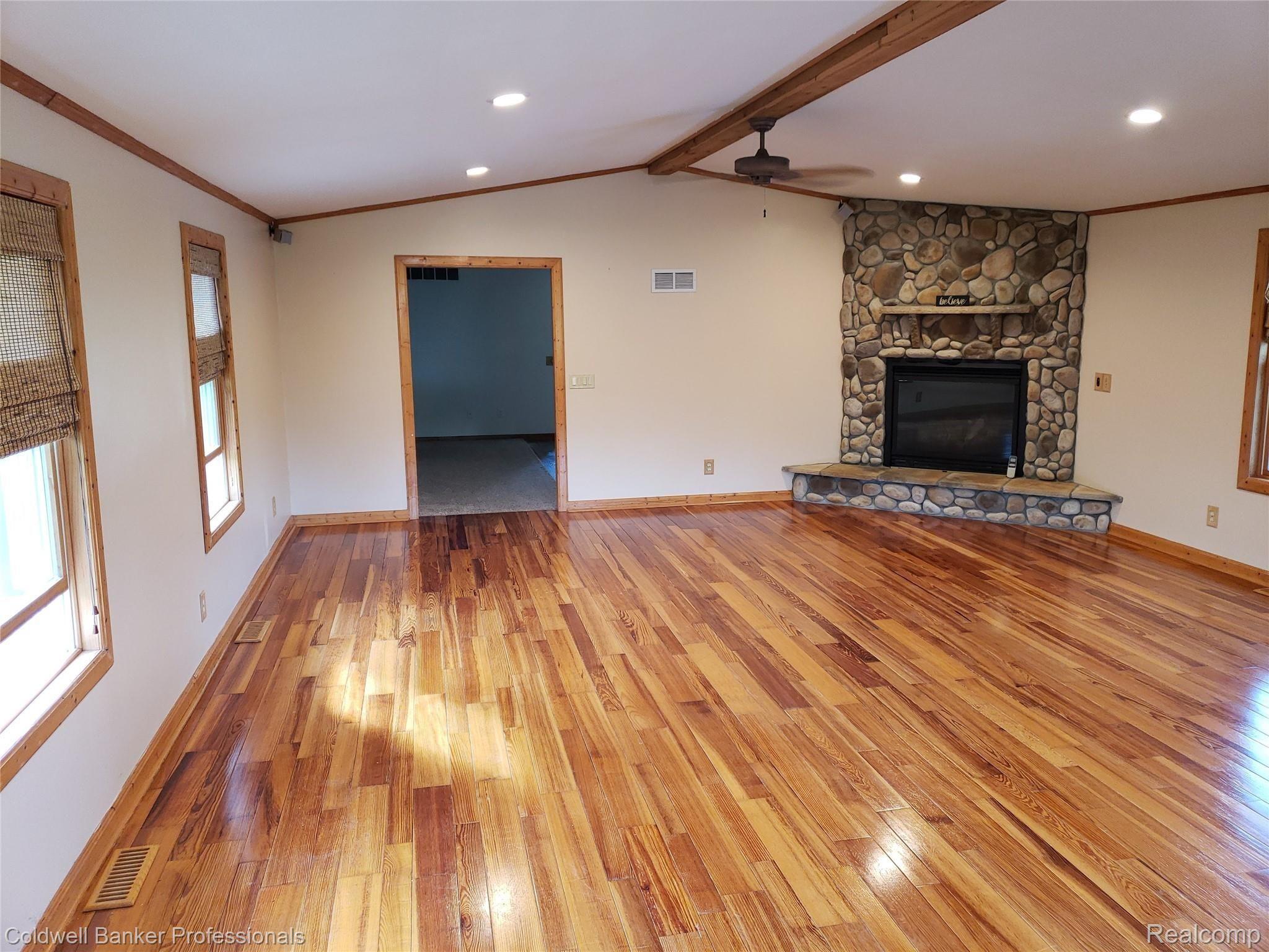 2040 Hasler Lake Road Lapeer, MI 48446 - Photo 25 of 38 Great Room