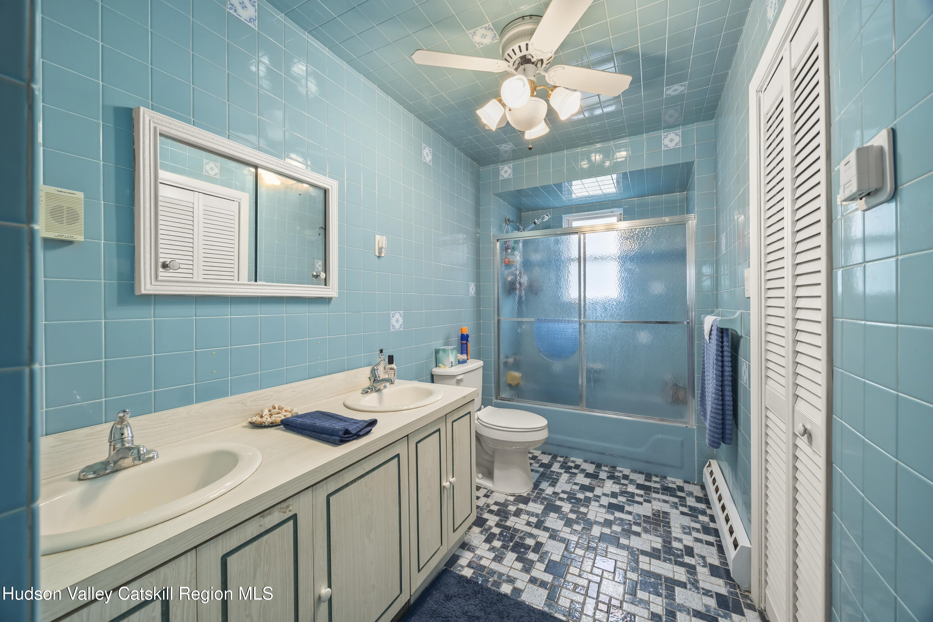 134 Willowbrook Road Hudson, NY 12534 - Photo 14 of 28 a bathroom with a sink a toilet and shower