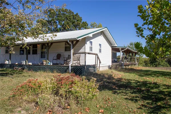 $980,000 | 27232 Z Highway, Canton, MO 63435