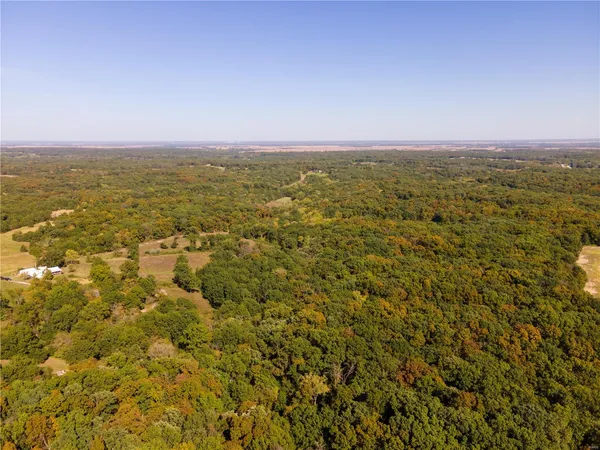 $980,000 | 27232 Z Highway, Canton, MO 63435