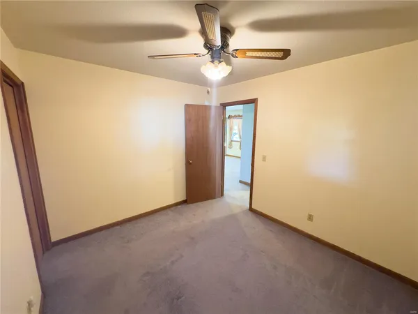 $980,000 | 27232 Z Highway, Canton, MO 63435