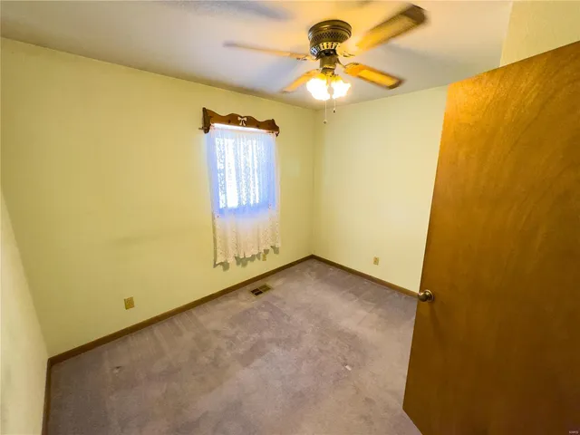 $980,000 | 27232 Z Highway, Canton, MO 63435