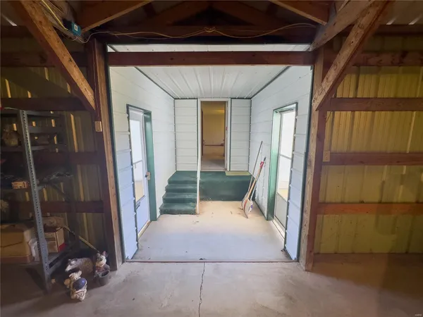 $980,000 | 27232 Z Highway, Canton, MO 63435