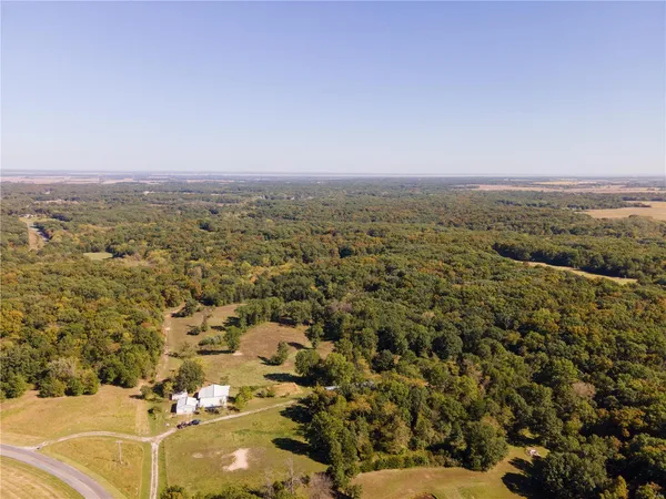 $980,000 | 27232 Z Highway, Canton, MO 63435