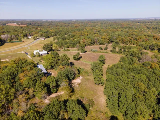 $980,000 | 27232 Z Highway, Canton, MO 63435