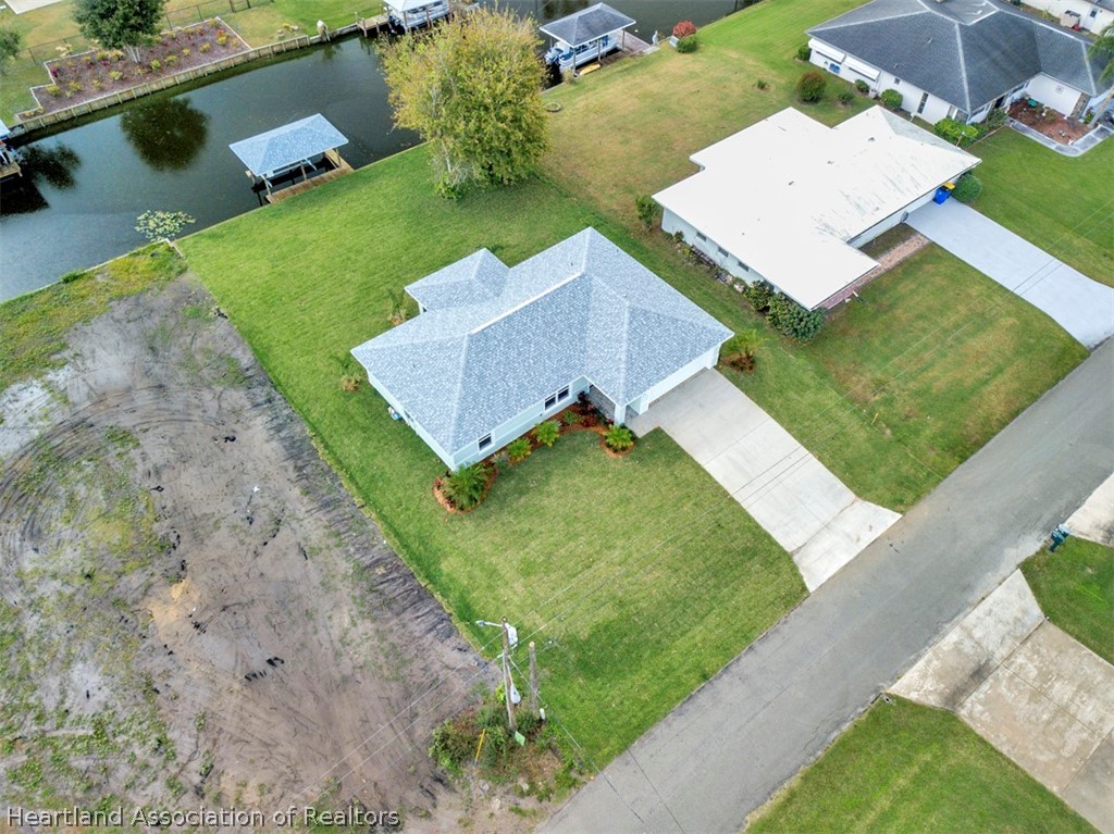 129 Loquat Road Northeast Lake Placid, FL 33852 - Photo 14 of 35 Gallery Image 14
