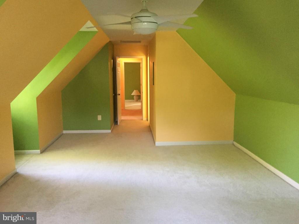 10929 Park Road Fairfax, VA 22030 - Photo 7 of 12 Bedroom (Master)